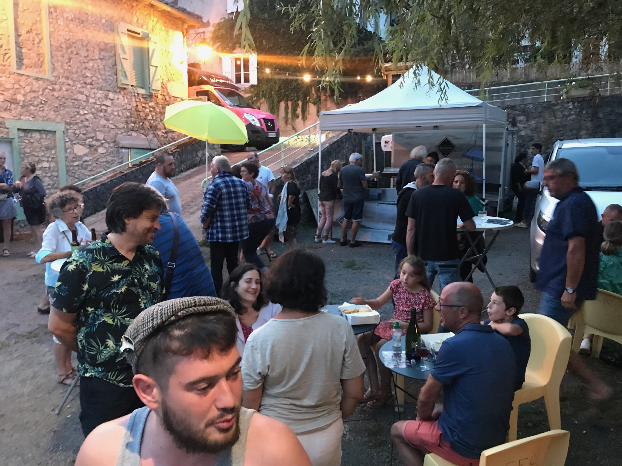 Café associatif Lo Cazau
